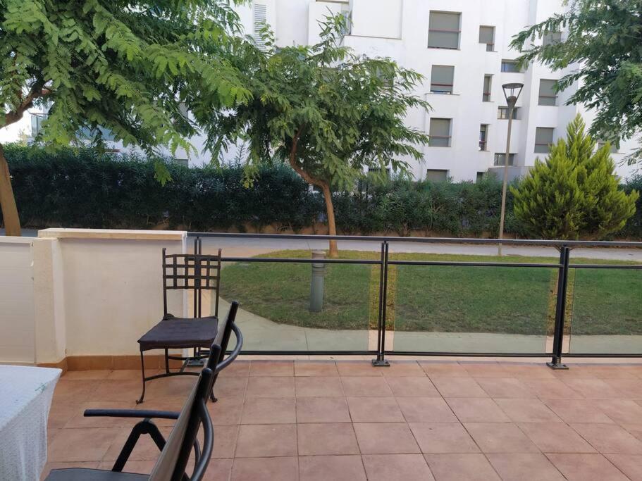 Apartamento Bajo Puerta De Alcazaba Retamar  Exterior foto